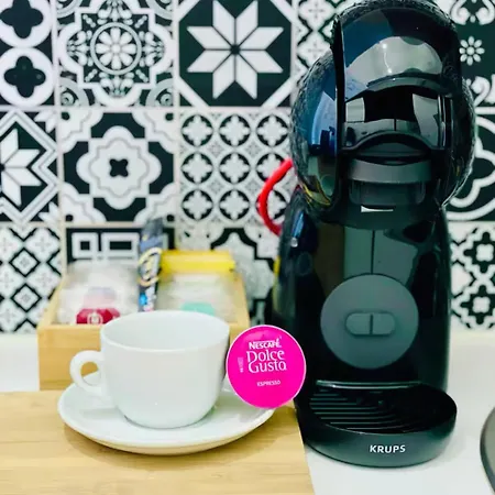 In The Center Balcony Ac Νίκαια