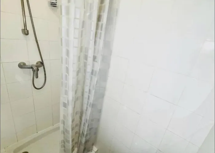 شقة In The Center Balcony Ac *